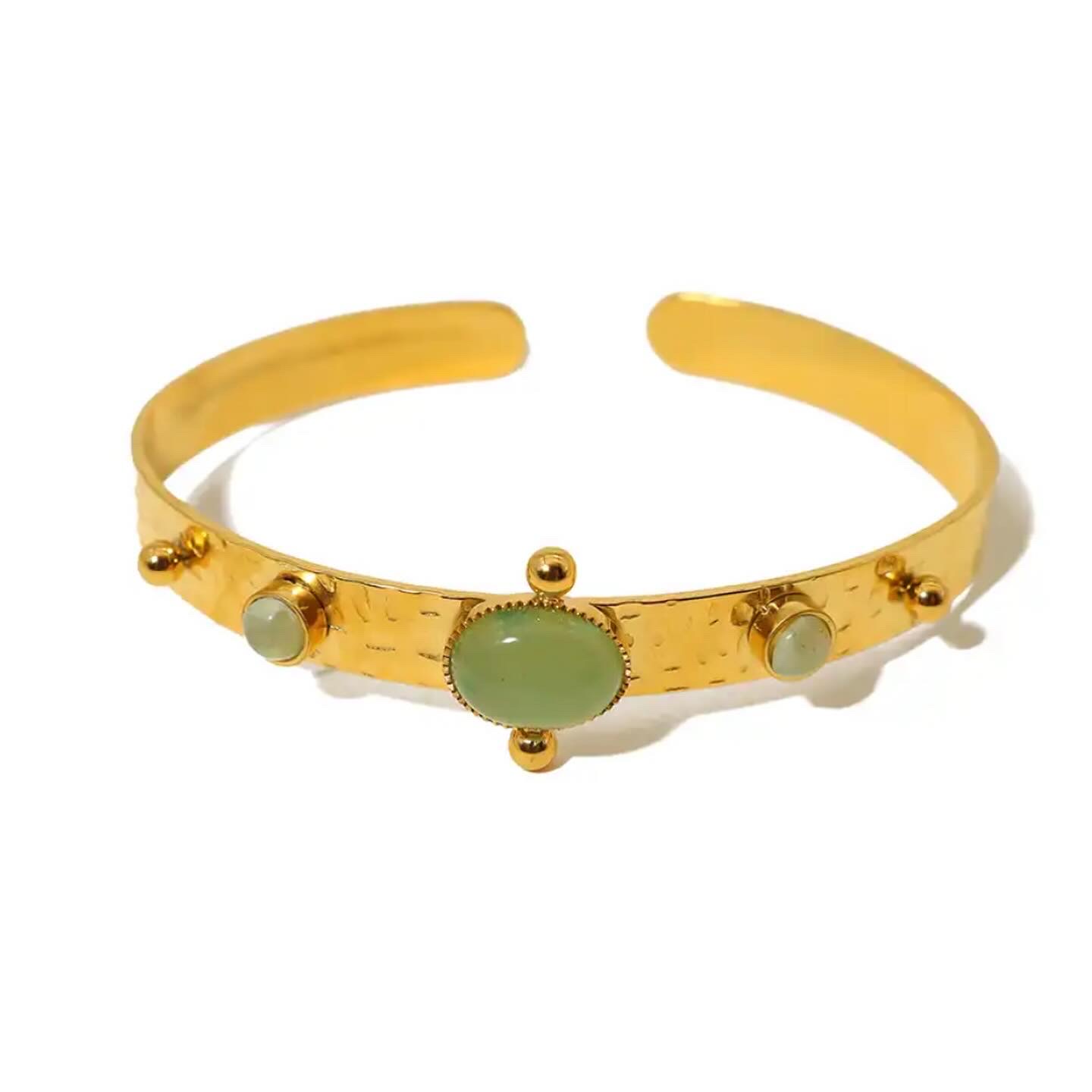Jade bangle_0