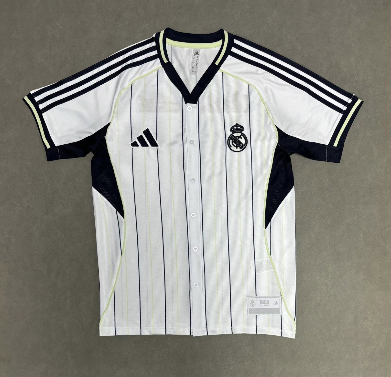 REAL MADRID US PACK 25/26_0