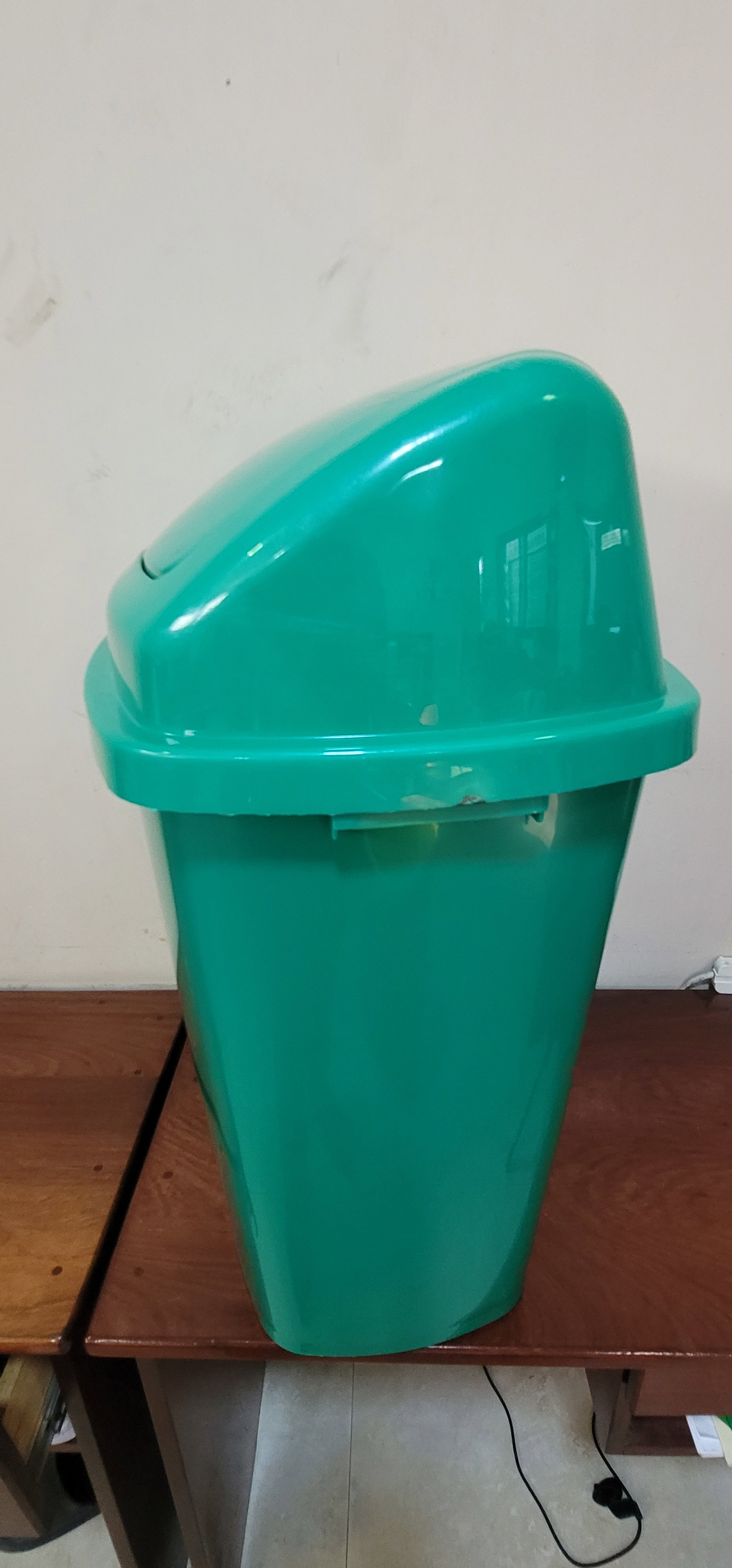 Dustbin Lita 72F Flip Flop _2