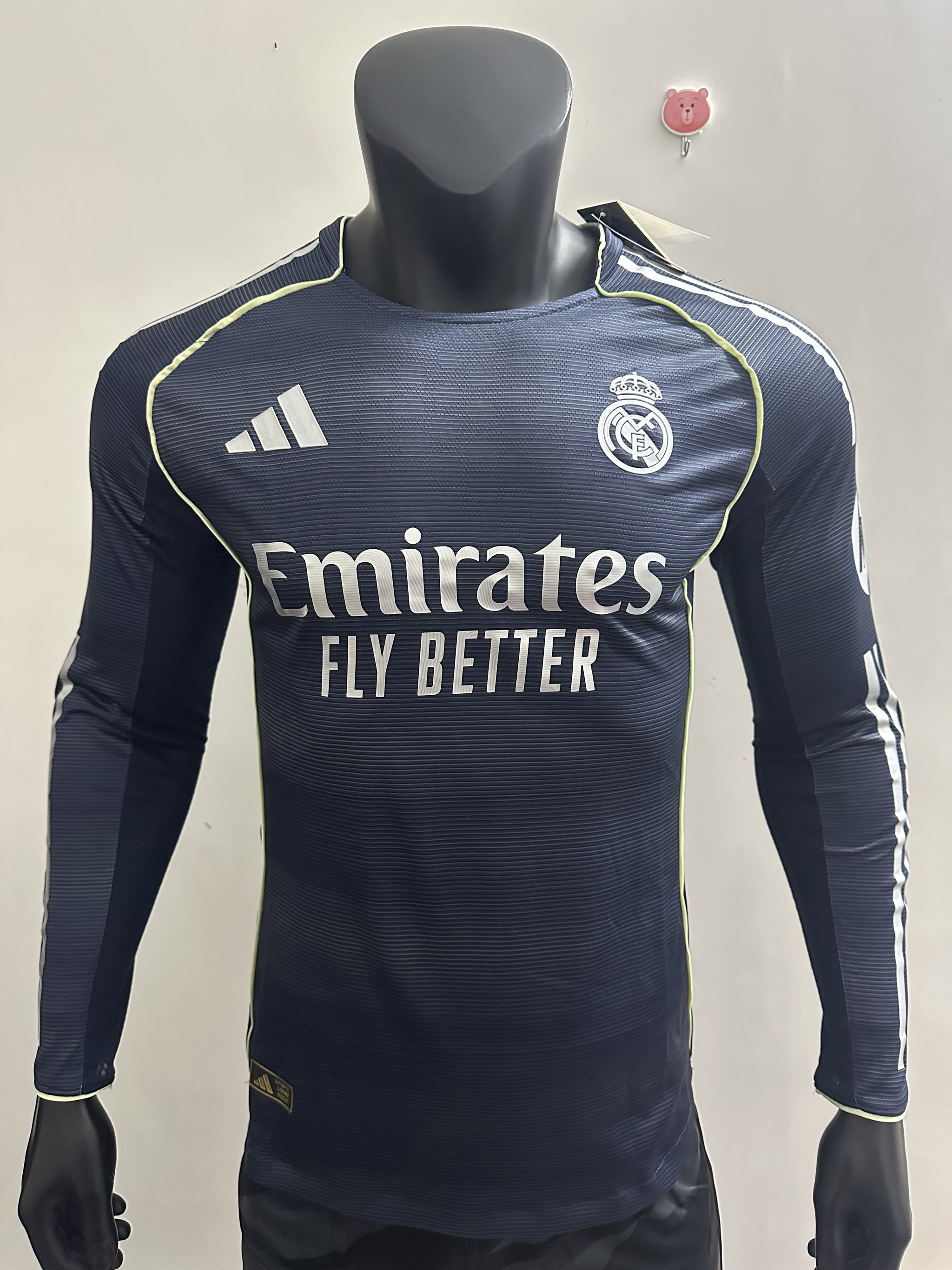 REAL MADRID AWAY JERSEY Long sleeve 2025/26_0