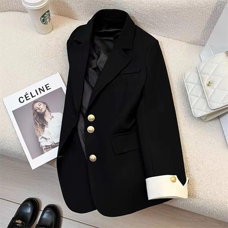 Black Coat_0
