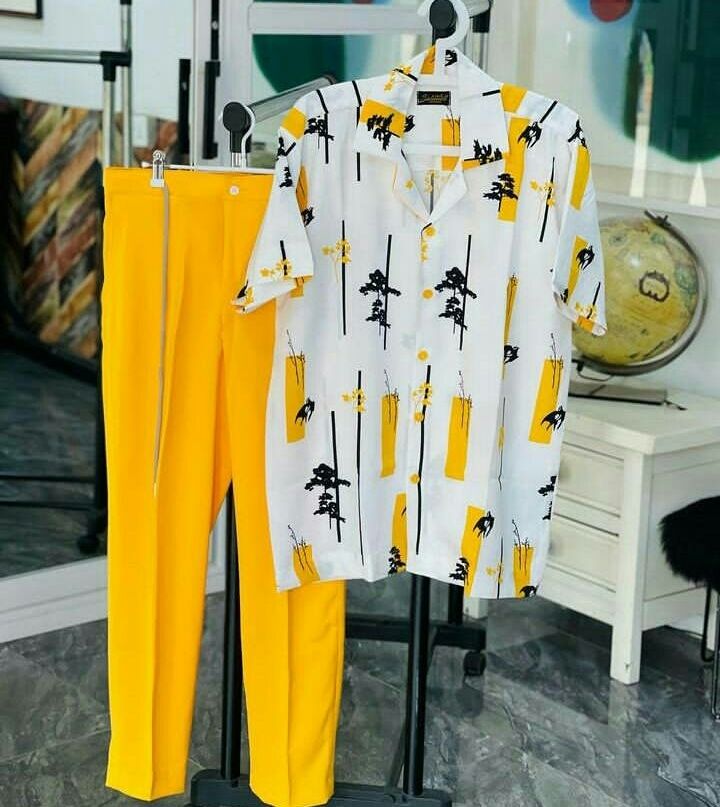 Ensemble Chemise Imprimée et Pantalon jaune_0