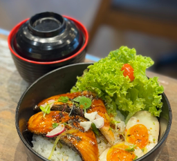 M16. Teriyaki Salmon Don 照燒三文魚丼