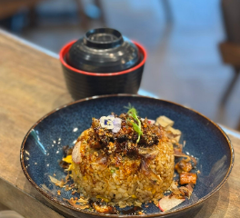 M20. Unagi Fried Rice 蒲烧鰻魚炒饭
