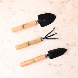Wooden Garden Tool Kit 3 Pieces--Shovel, Cultivator, Weeder 