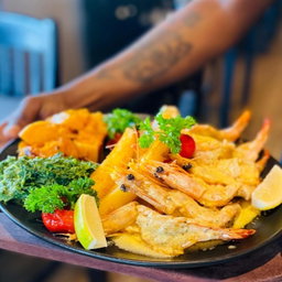 12 King Prawns
