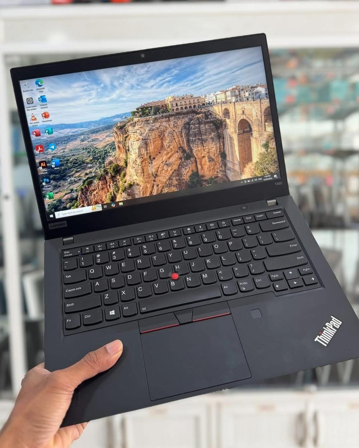  Lenovo ThinkPad T490, Core i5 8e Gen, 16Go RAM, 256Go SSD_2