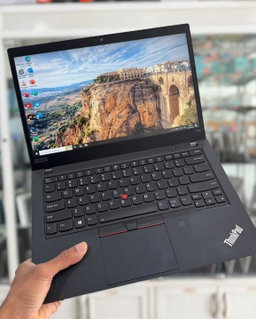  Lenovo ThinkPad T490, Core i5 8e Gen, 16Go RAM, 256Go SSD