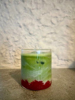 Matcha Fruit Latte 