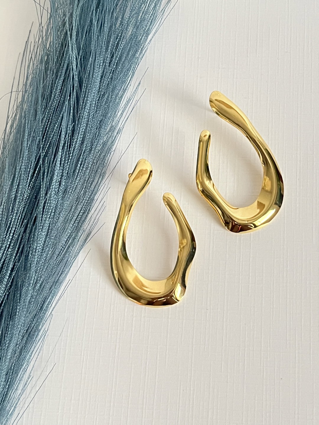 Audace Studs