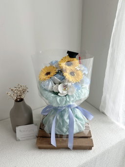 (G001) Graduation Mixed Flower Bouquet  