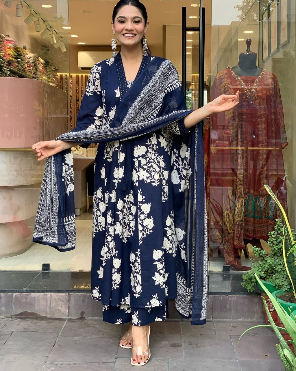 Pure Cotton Suit_1