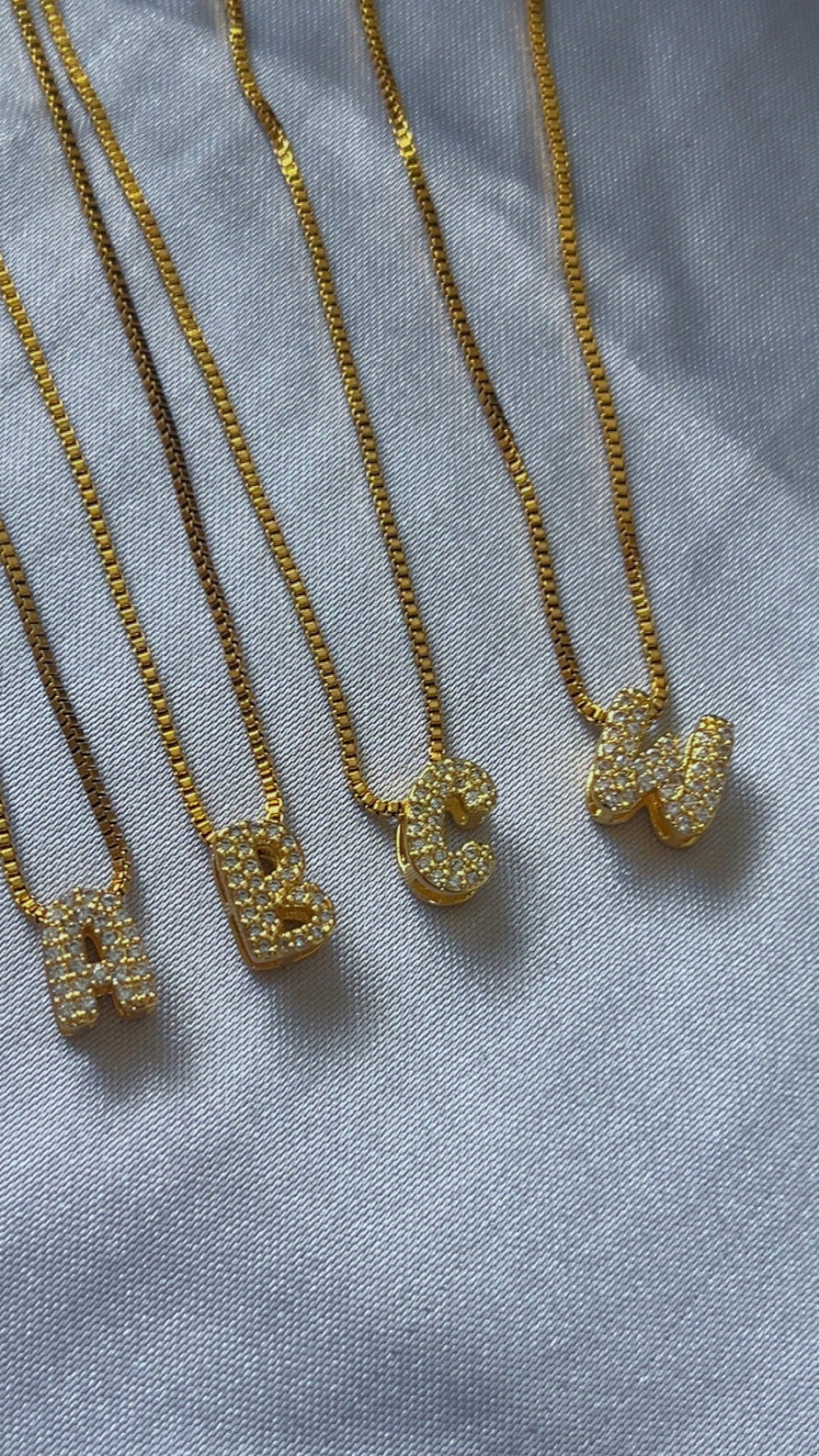 Initial Necklace (Gold)_0