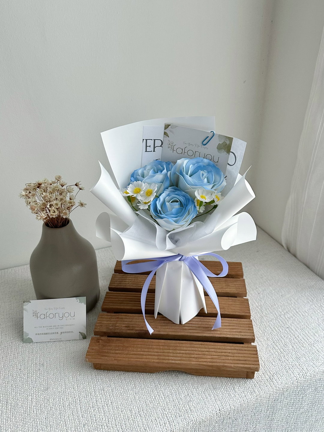 (3R008) 3 Stalk Soap Rose Daisy Bouquet