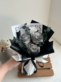 (3R014) 3 Stalk Soap Rose Eucalyptus Bouquet    