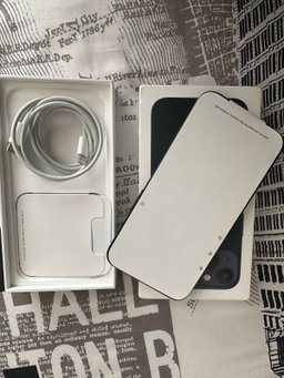 iPhone 13 128GB Like new 