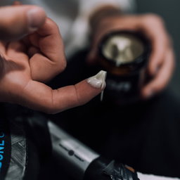 4ON TOTALGRIP PASTE