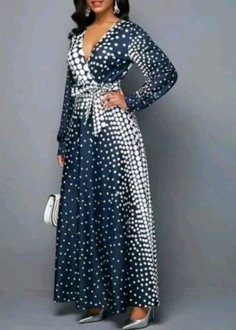 Robes à la Mode pour Femmes et Jeunes Filles_0
