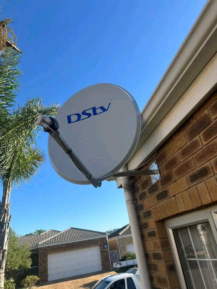 Satellite dish installation single decoder _0