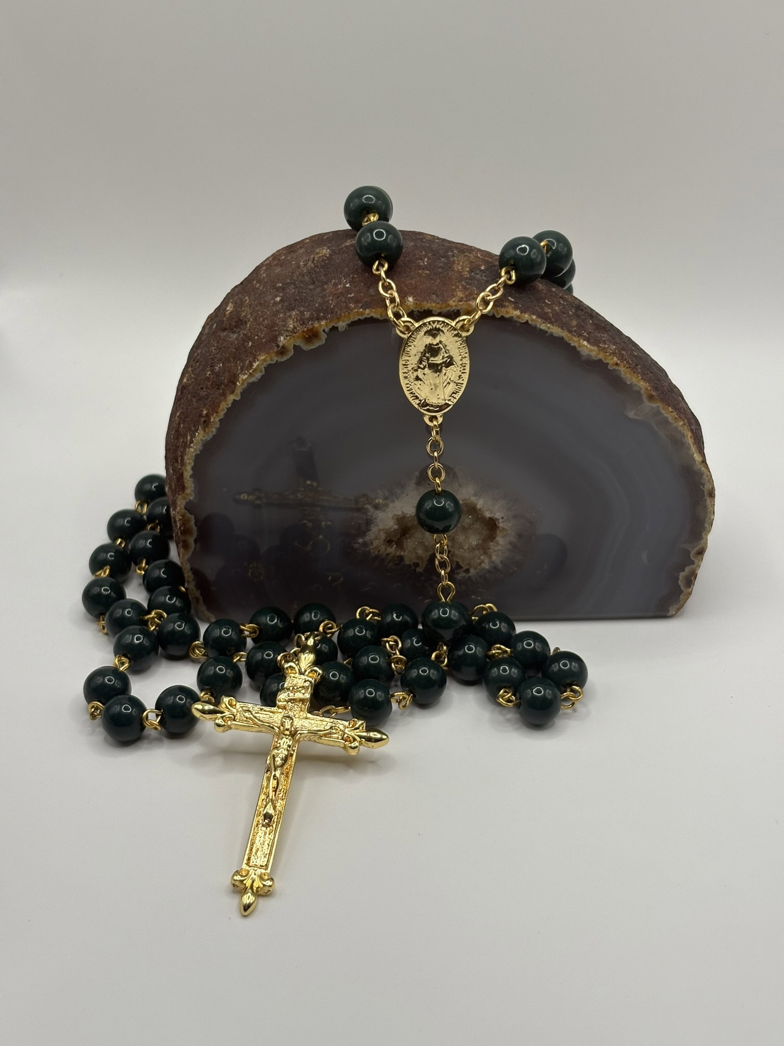 Rosario de Porcelana Verde Oscuro 8mm Chapado en oro 18k (no es piedra)_0
