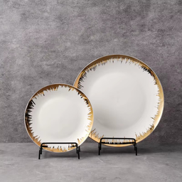 Assiettes en céramique de luxe à bord doré