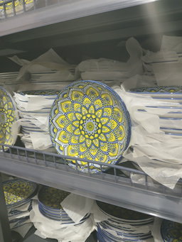 🌼 Assiette Ronde Mandala – Élégance et Couleur 