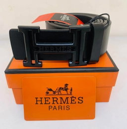 Ceinture Homme Cuir Qualité Prémium. Prix de Vente: 15 000 FCFA Bénéfice: 2 000 FCFA/Ceinture vendue. Offre valable 30 jours renouvelable.