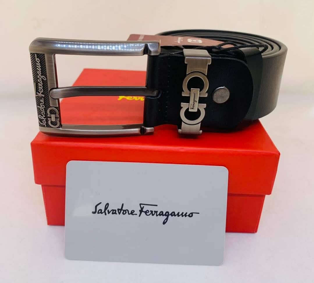 Ceinture Homme Cuir Qualité Prémium. Prix de Vente: 15 000 FCFA Bénéfice: 2 000 FCFA/Ceinture vendue. Offre valable 30 jours renouvelable.