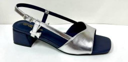 Chaussure Dame très bonne qualité. Pointure 37 à 42.  Prix de vente: 15 000 FCFA  Bénéfice 2000 FCFA/Chaussure vendue. Offre valable 30 jours renouvelable.