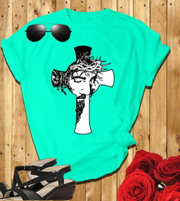📝 The Cross & The Crown: Bold Christian T-Shirt with Jesus’ Face and Thorns