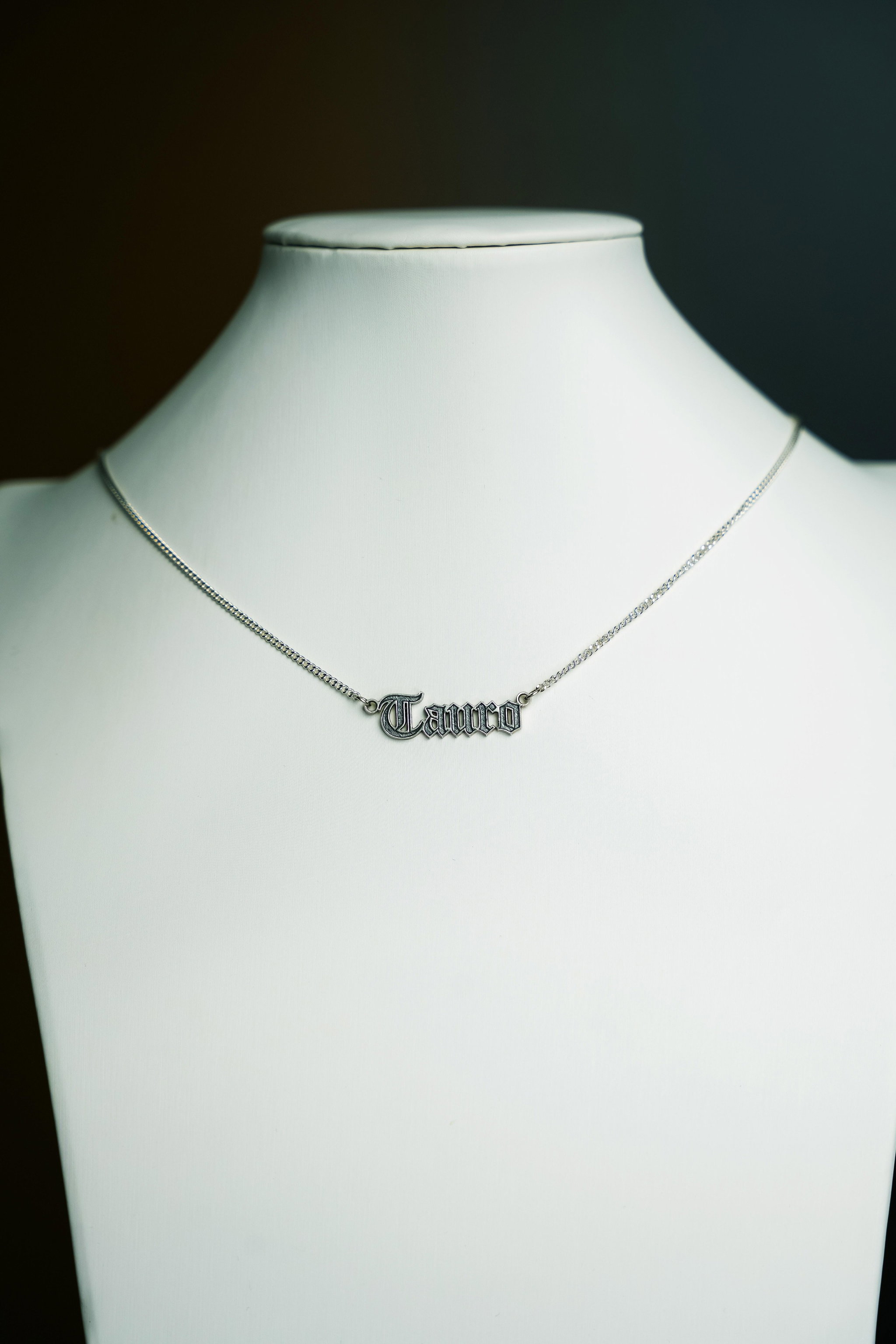 Collar Tauro - 99.9% Plata pura y manifestada_2