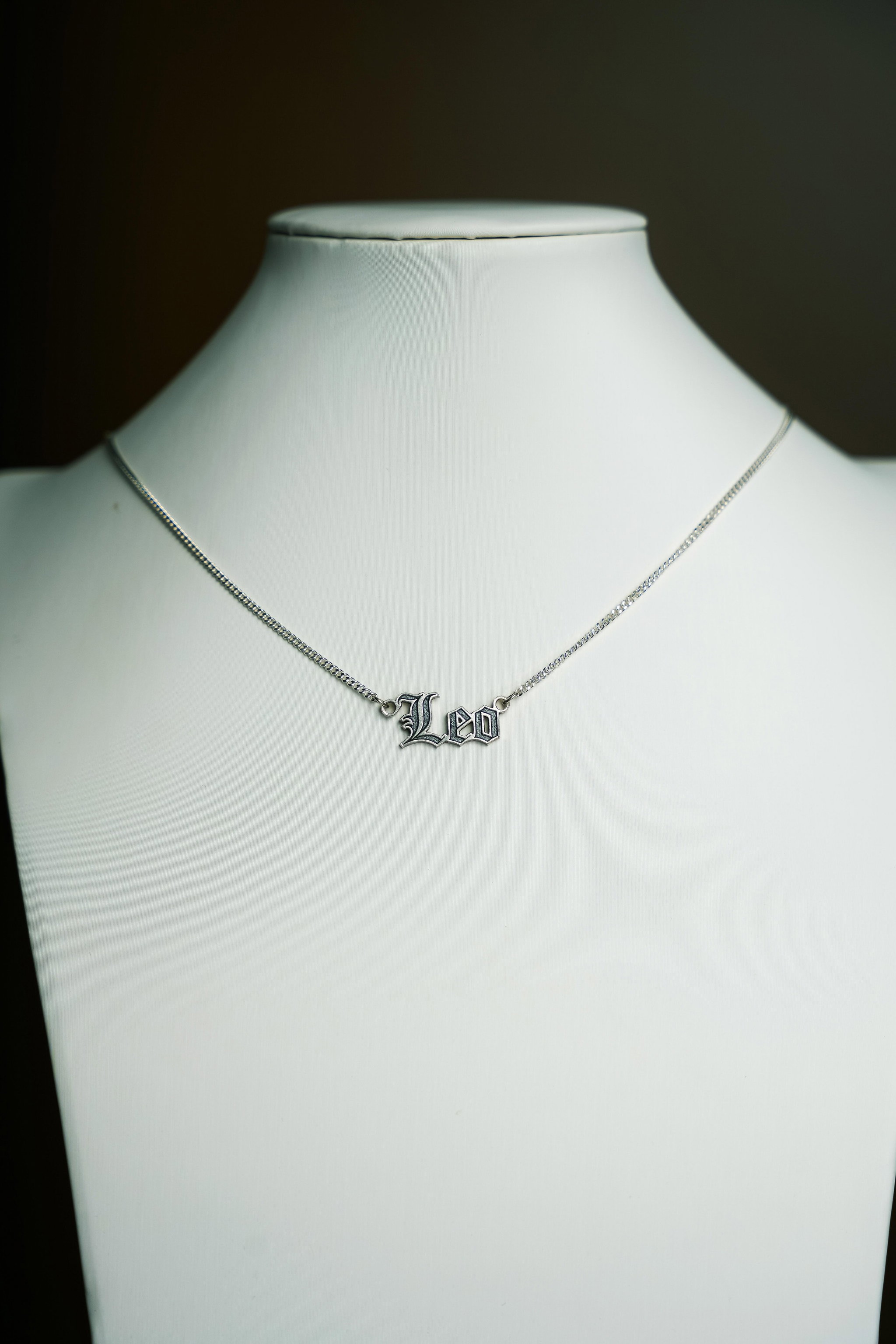 Collar Leo - 99.9% Plata pura y manifestada_3