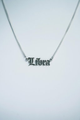Collar Libra - 99.9% Plata pura y manifestada