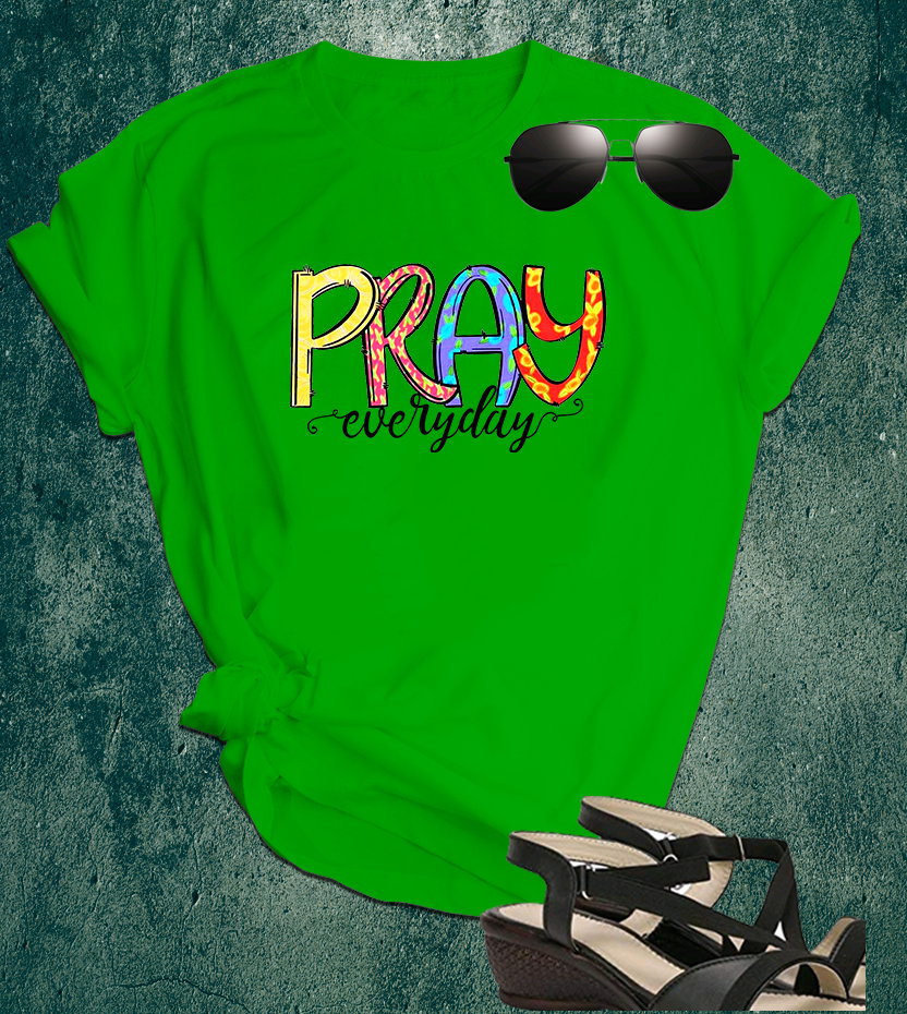 📝 Faith in Color – “Pray Everyday” Inspirational T-Shirt for the Spiritually Bold_3