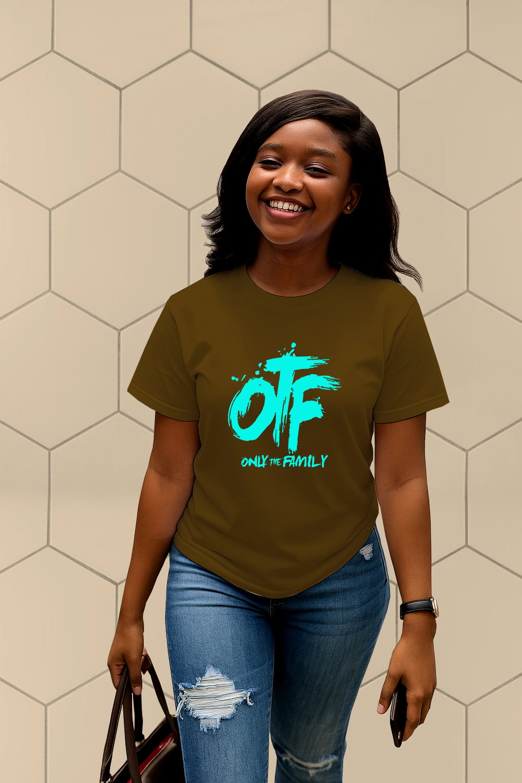 📝 Loyalty Over Everything – “Only The Family” OTF Graphic T-Shirt _8
