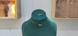 Bijoux, Or Plaqué. Prix de vente: 25 000 FCFA  Bénéfice: 2000 FCFA/Bijoux Vendu.  Offre valable 30 jours renouvelable.