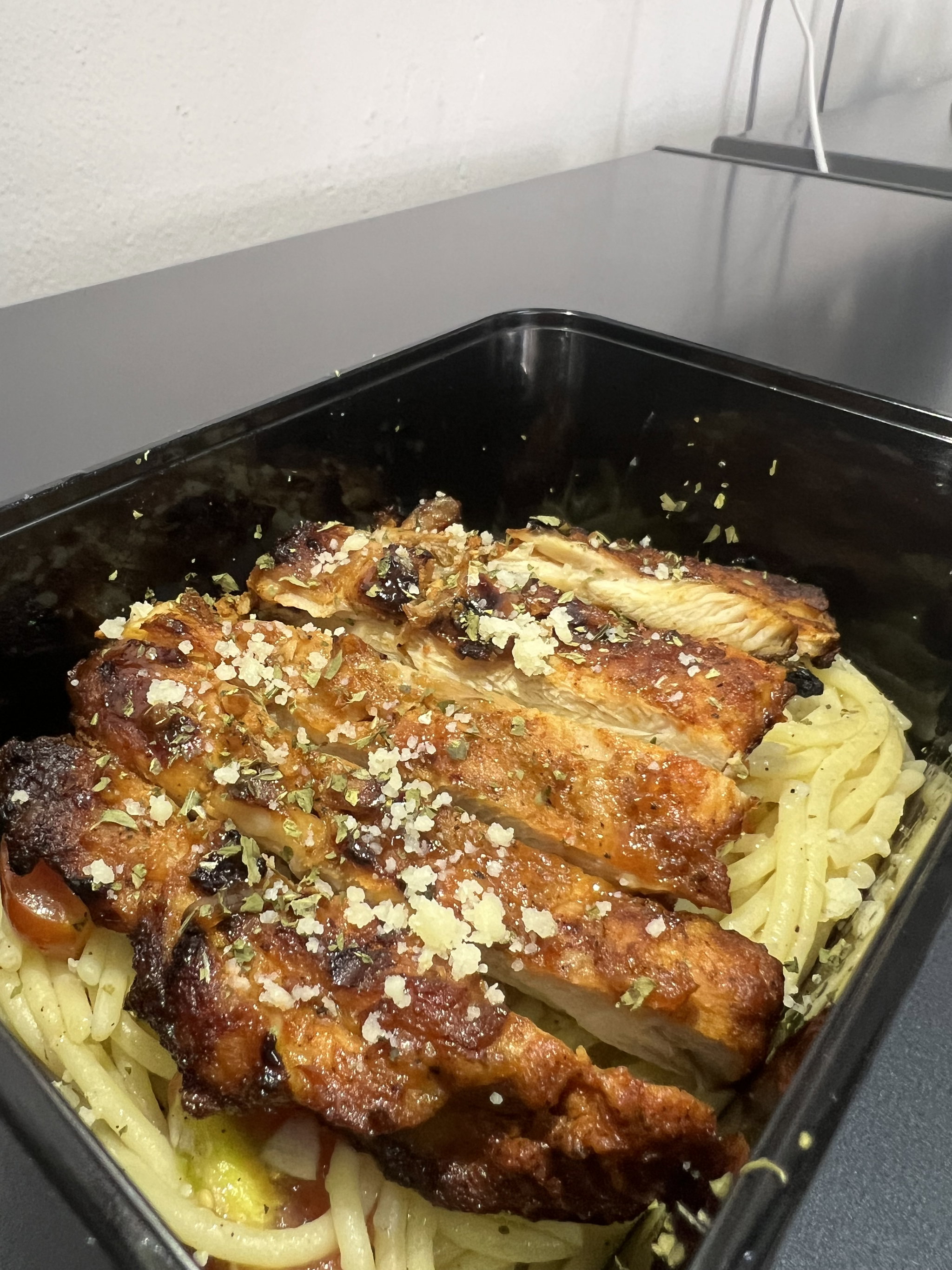 Aglio Olio + Grilled Chicken _0