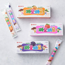 Squeezable Yogurt (Strawberry/Grape/ Peach) 子供用ヨーグルト