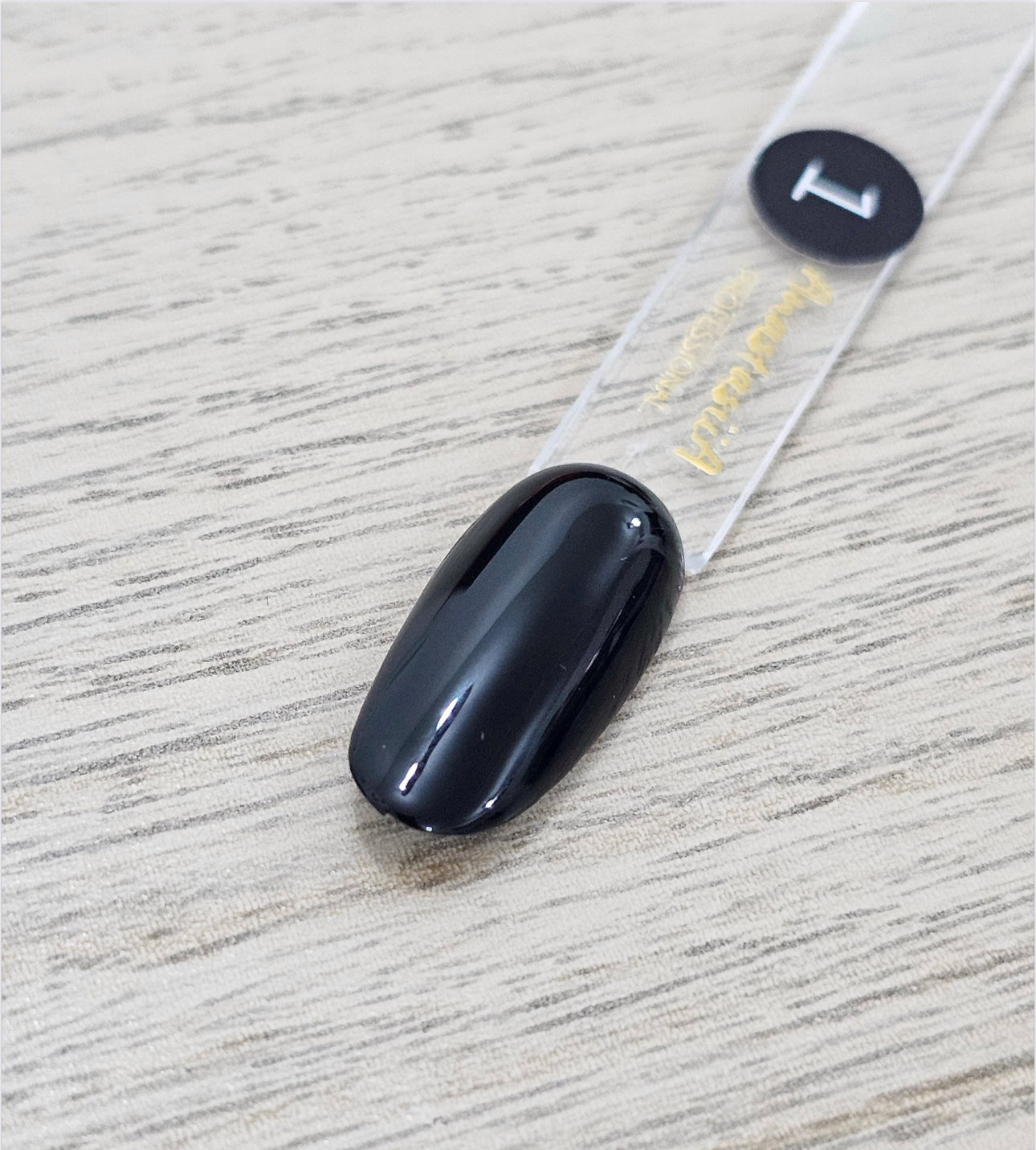 Gel Polish Black 1