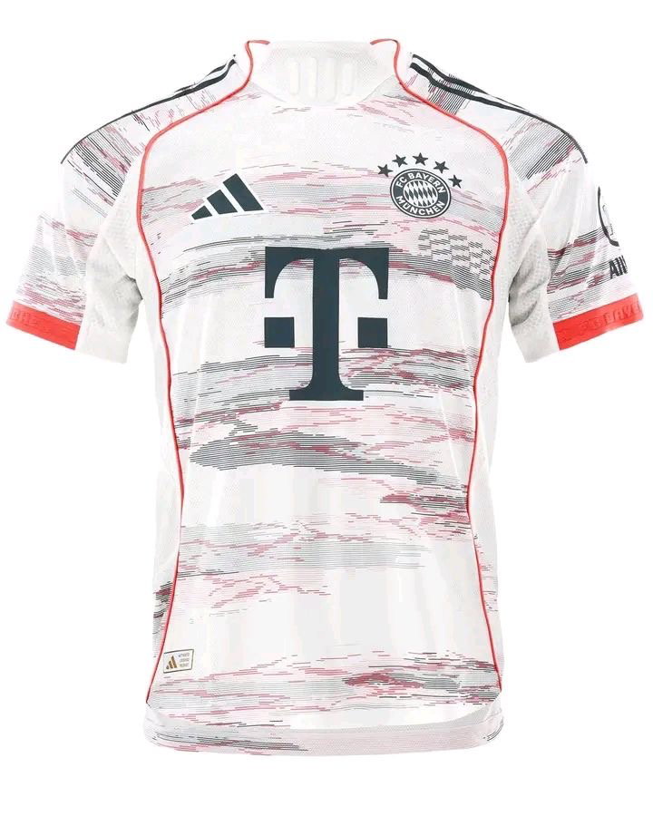 Bayern M  25/26_1
