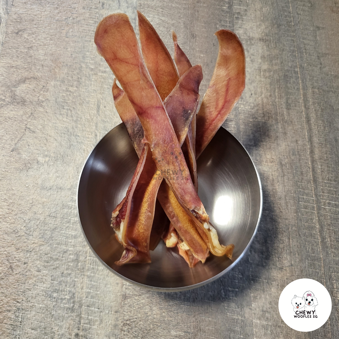  Dehydrated Porky Ear Treats and Chew (Stripes)_0