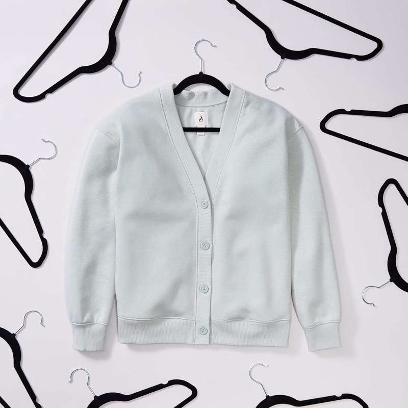 Velvet Hangers | تعاليق مخملية_14