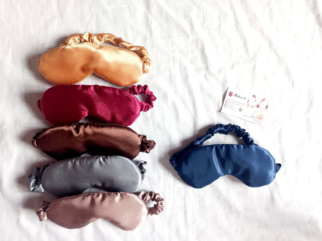🌙 Satin Eye Masks