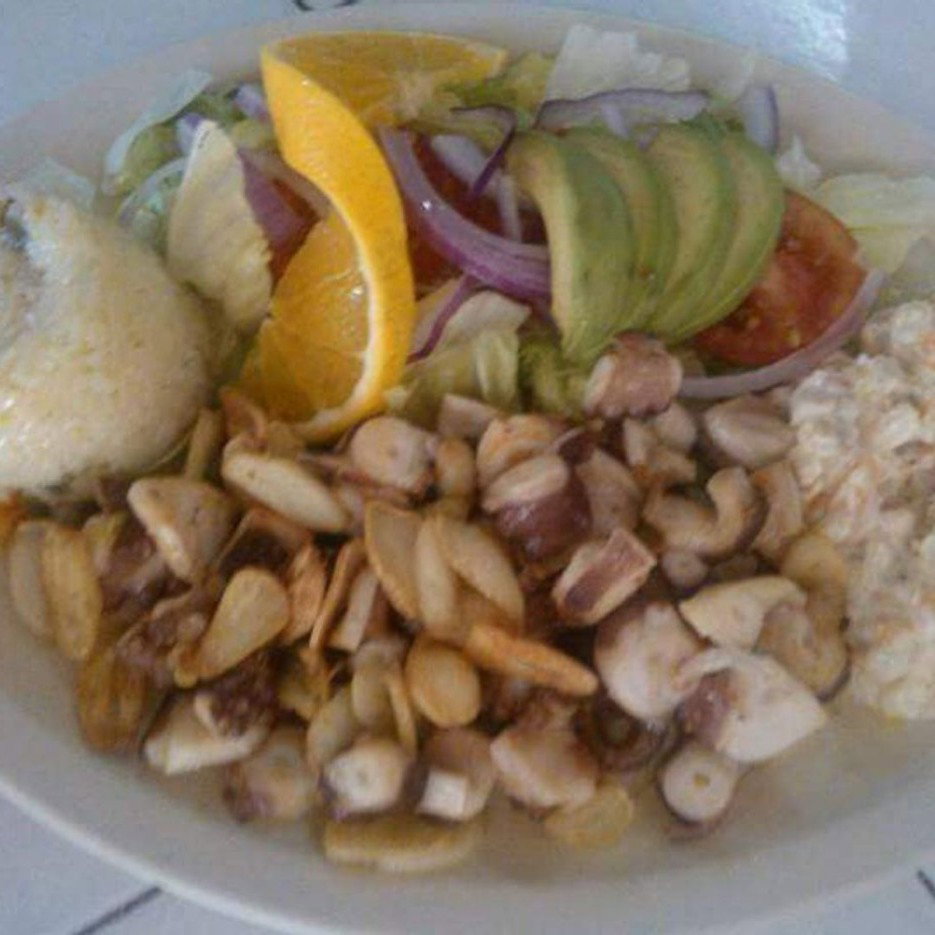 Pulpo al mojo de ajo 250gr_0