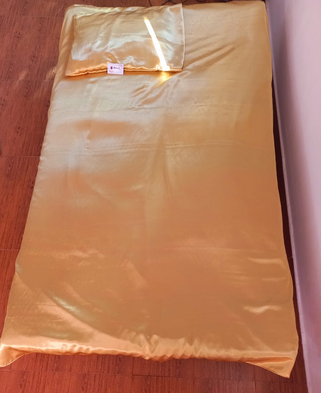 🛏️ Satin Bedsheet_1