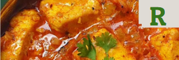 Rougaille paneer curry pomme de terre et petit pois, dhall, riz/roti