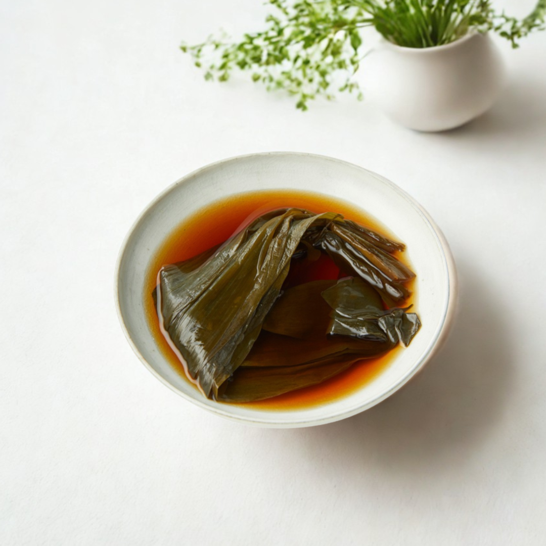 Pickled wild Garlic ミョンイナムル(行者ニンニク) 명이나물