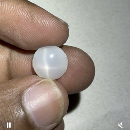 4.1ct Natural star moonstone 