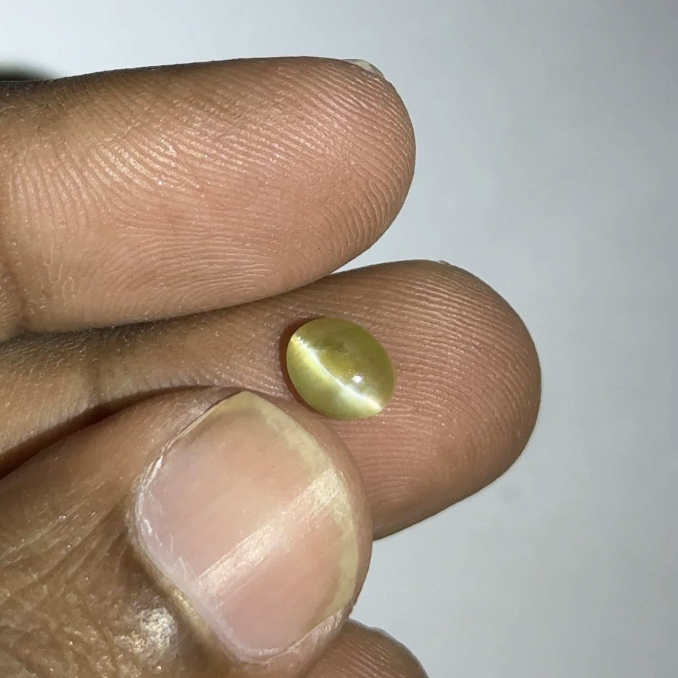 AGCL certified 1.1ct Natural Chrysoberyl cats eye_1