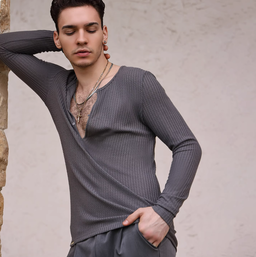 123- Sweatshirt Latin [Top]